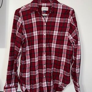 Universal Thread Red and White Plaid Women’s Shirt